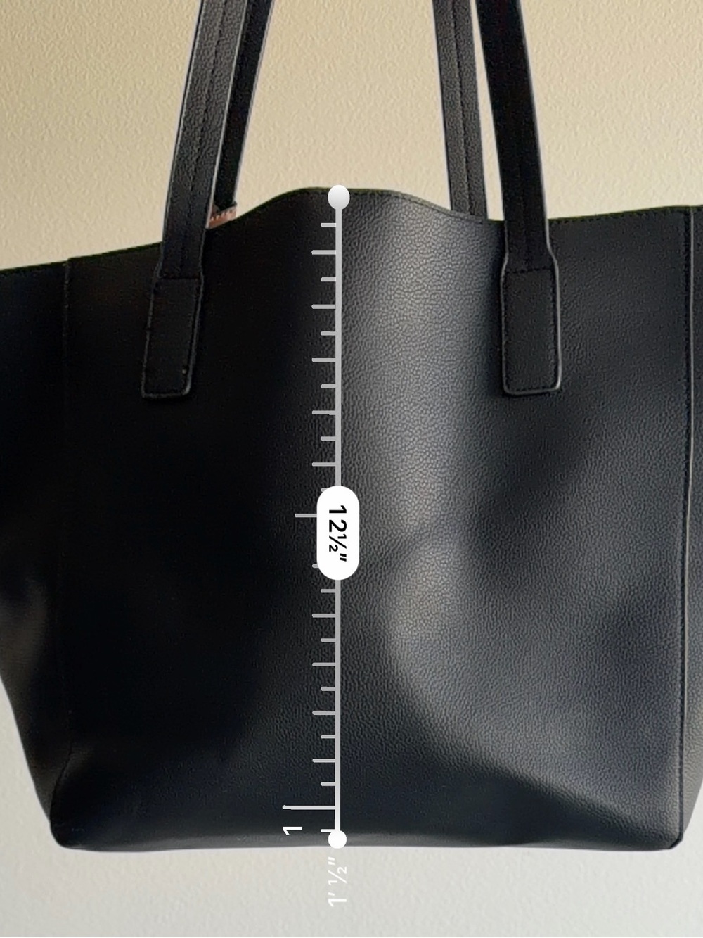 Tommy Bahama Black Large Tote Bag with Cognac Interior - Picture 8 of 8